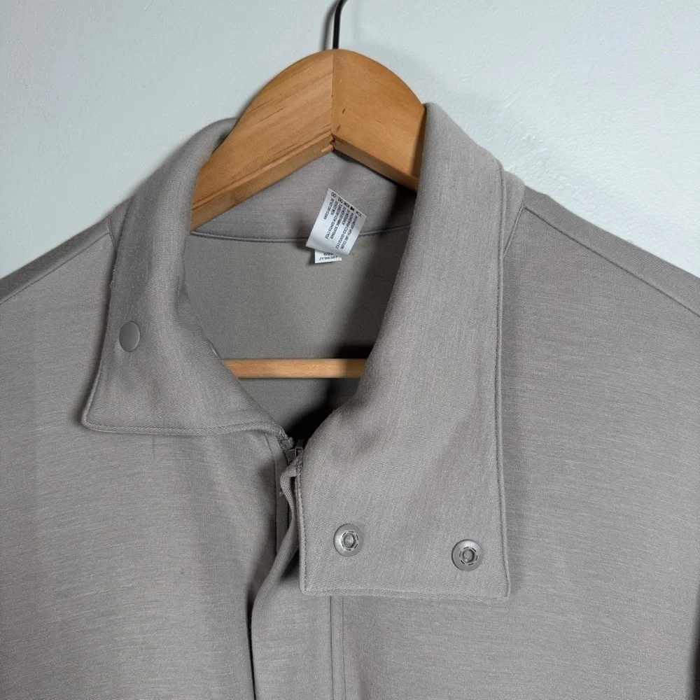 Yogalicious Softlite Scuva Autumn Jacket Utility Streetwear MEDIUM Light Grey
